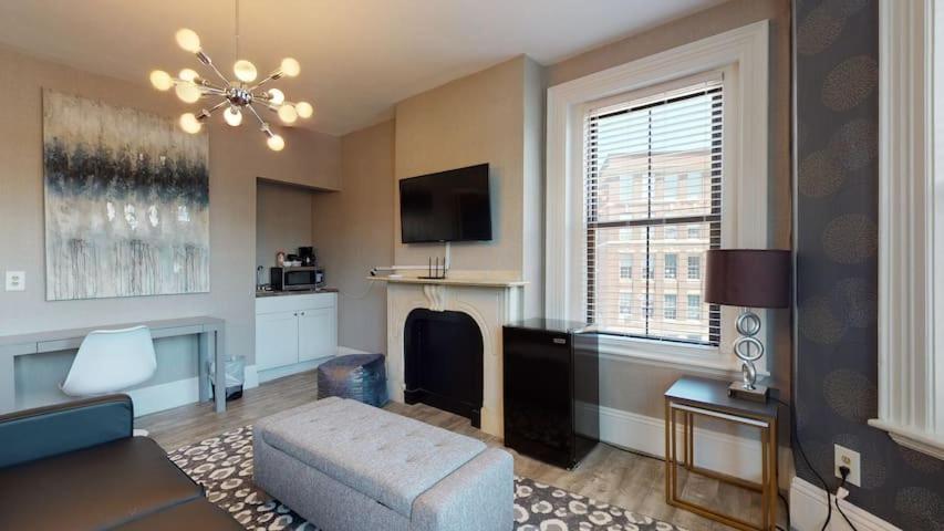 Perfect Studio, Sleeping Alcove, Be Ready For Return Of Travel! Apartamento Boston Exterior foto